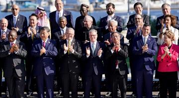 G20 leaders turn focus to climate change on Rio summit's last day