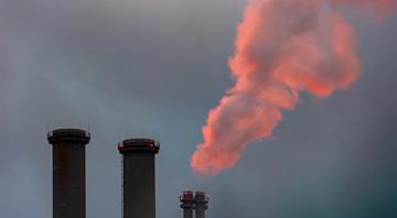 India’s power-sector CO2 emissions fall for second time in over four decades, report says