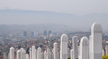 Bosnian cities top world air pollution charts but no quick fix in sight