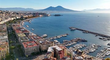 Coral reef discovered off Naples, in rare find for Mediterranean Coral reef discovered off Naples, in rare find for Mediterranean