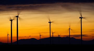 Global wind power must gather speed to meet climate goals, report finds