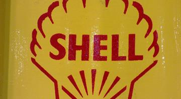 Shell directors may face lawsuit over climate transition plans
