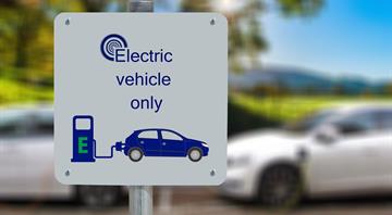 Soaring energy costs could threaten future of electric cars, experts warn
