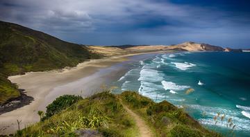 Coastlines in danger even if climate target met, scientists warn Coastlines in danger even if climate target met, scientists warn