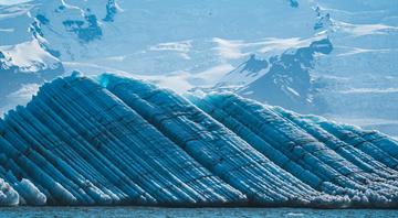 Antarctic glacier's rapid retreat sparks scientific 'whodunnit'