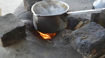 Cookstove carbon offsets overstate climate benefit by 1,000%, study finds
