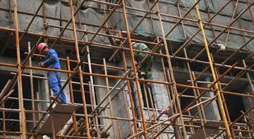 'Urgent action' needed to protect workers from heat stress in warming world, UN says 'Urgent action' needed to protect workers from heat stress in warming world, UN says