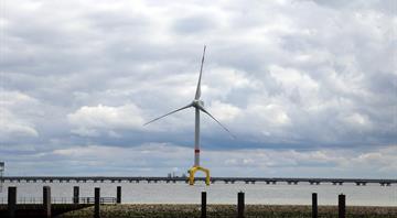 Spain risks missing 2030 wind energy target, think-tank says