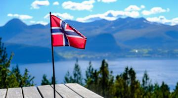 Green Party pushes Norway oil phaseout as its political influence grows Green Party pushes Norway oil phaseout as its political influence grows