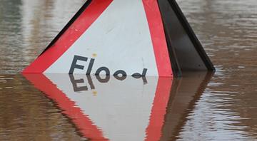 Towns may have to be abandoned due to floods with millions more homes in Great Britain at risk