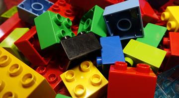 Lego to replace oil in its bricks with pricier renewable plastic