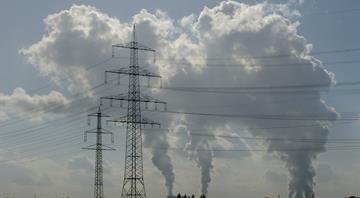 Draft law shows Germany plans to revise key emissions target for energy sector