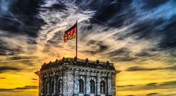 Germany on track for 2030 climate goal, future targets at risk, government advisers say Germany on track for 2030 climate goal, future targets at risk, government advisers say
