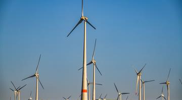 Italy gives green light to six wind farms in renewables drive
