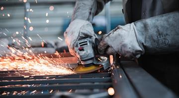 Global steel sector lagging on green transition as coal-powered production rises, research shows Global steel sector lagging on green transition as coal-powered production rises, research shows