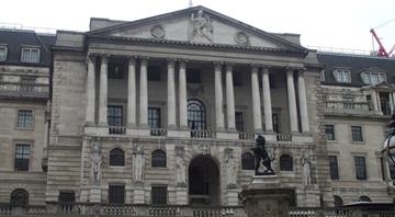 Bank of England tells banks to quantify climate risks properly