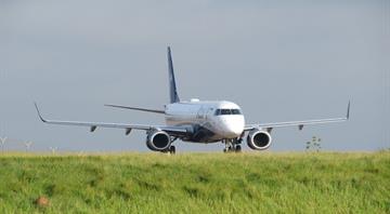 Climate bill dissolution threatens green aviation fuel liftoff