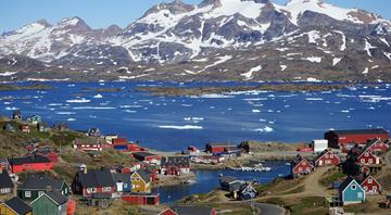 Greenland shatters temperature record, redrawing economy from fishing to minerals