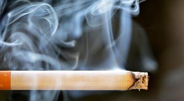 UK lawmakers approve lifetime smoking ban for today's under-18s