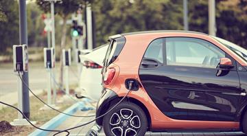 Battery electric cars will overtake diesels in Great Britain by 2030, analysis suggests